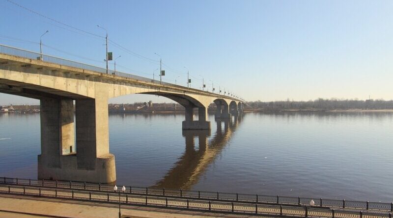 Власти Ярославля закроют Октябрьский мост на реконструкцию
